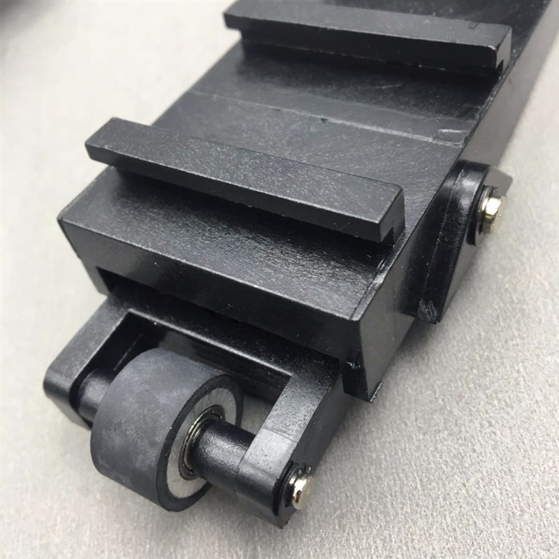 4PCS Cuttegr machine spare parts pcut pinch roller assembly