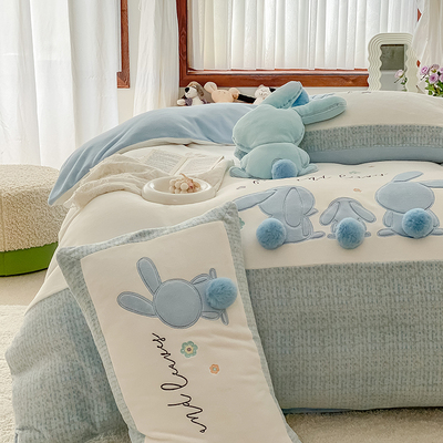 极速公主风秋冬牛奶绒四件套可爱小兔贴J布绣毛球被套床单保暖床
