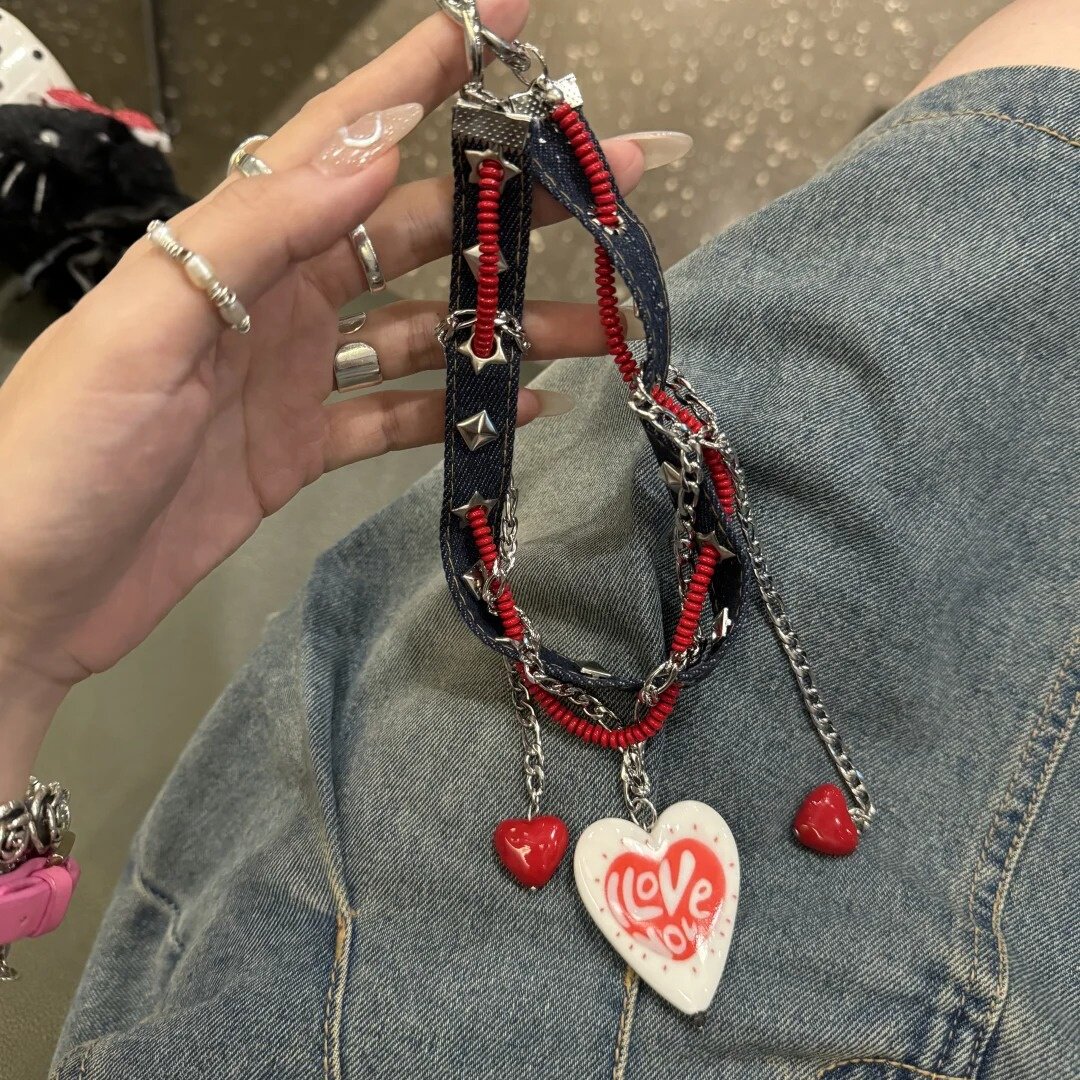 绝美红色牛仔皮链拼接金属链条挂件重工甜辣风格包包挂件服装饰品
