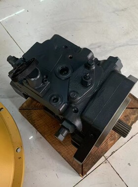 液压配件 D375A-6推土机风扇马达708-7H-00680 708-7H-00690