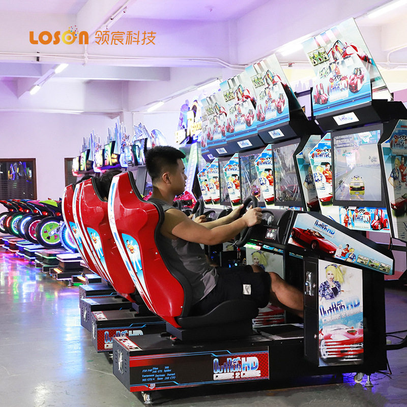 厂家直销乐场新型引流模拟赛车游戏机投币式商用竞赛街机游戏设备
