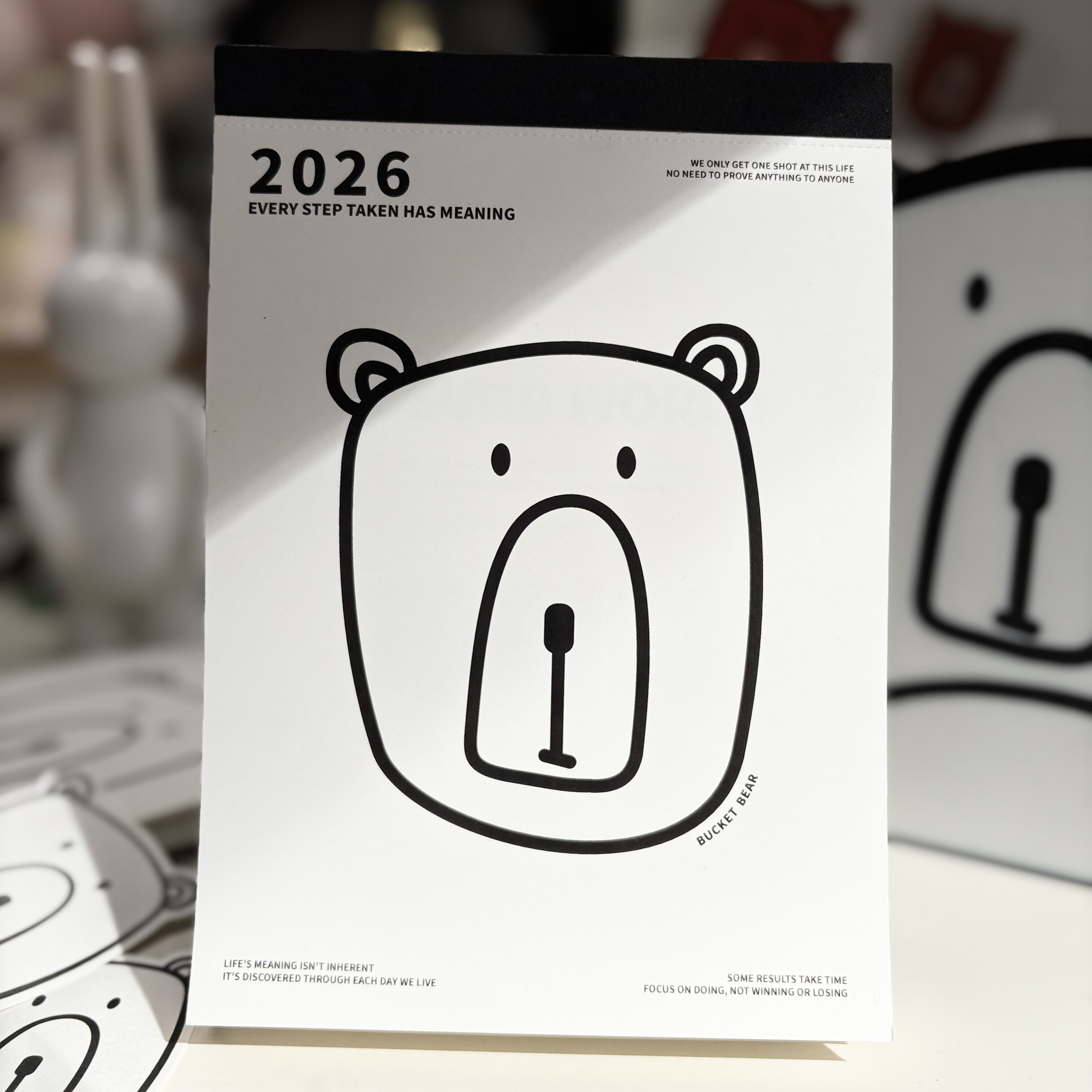 牛奶筐｜原创2026年艺术家系列熊头月历创意台历礼物A5桌面日历,文具电教/文化用品/商务用品,台历,淘宝优惠券,粉丝福利购,淘宝优惠卷