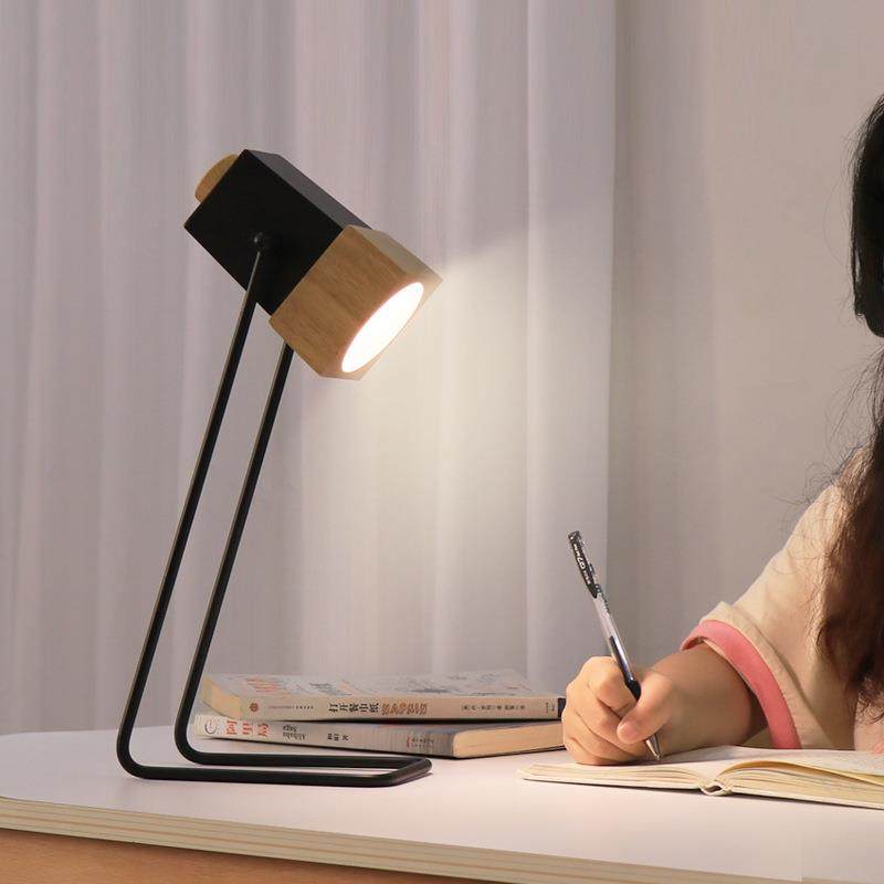 台灯学习专用护眼灯充电LED调光学生写作业家用房间防近视阅读灯