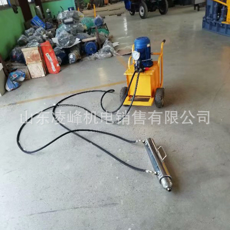 桥梁预应力液压张拉机钢筋涨垃机智能一拖二张拉设备数控压浆机