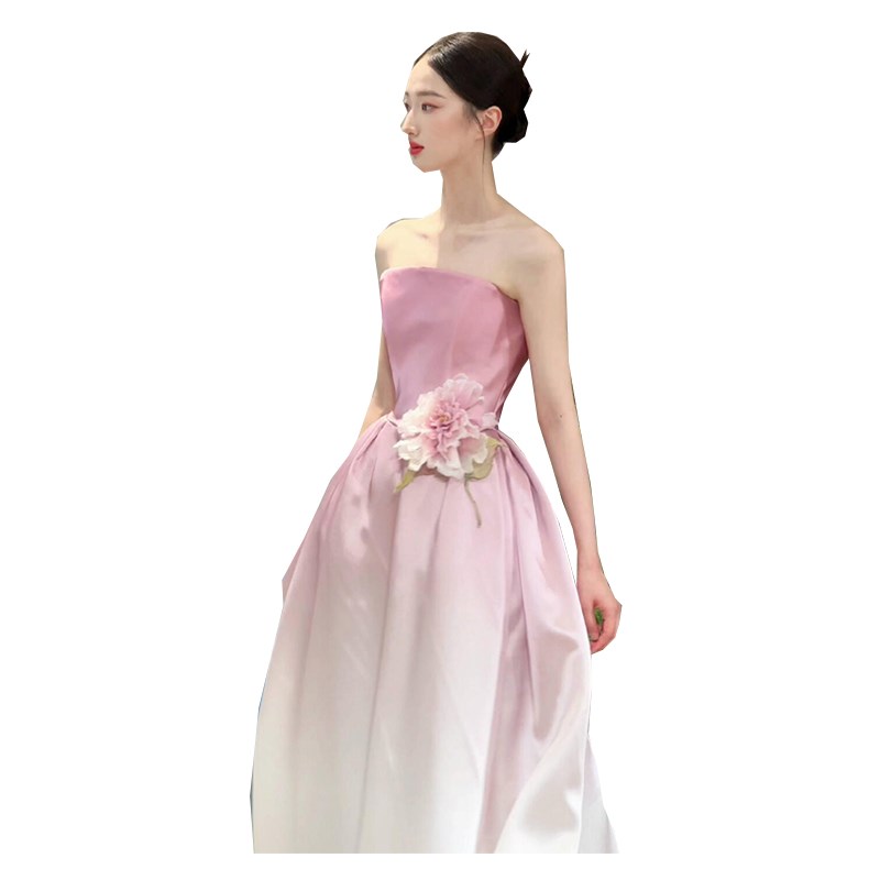 新品红色主婚纱2025新款订婚礼服出门纱轻一P字肩缎面晨袍女新娘
