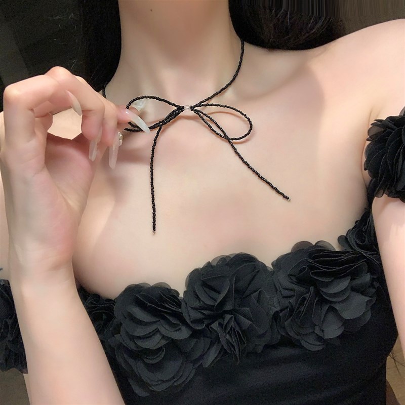 极速黑色a简约手工串珠蝴蝶结项链女款配饰芭蕾风甜美颈链锁骨链