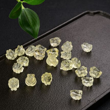 极速天然黄水晶凤九九尾狐通孔配件 小狐狸I DIY项链手串 ZM53