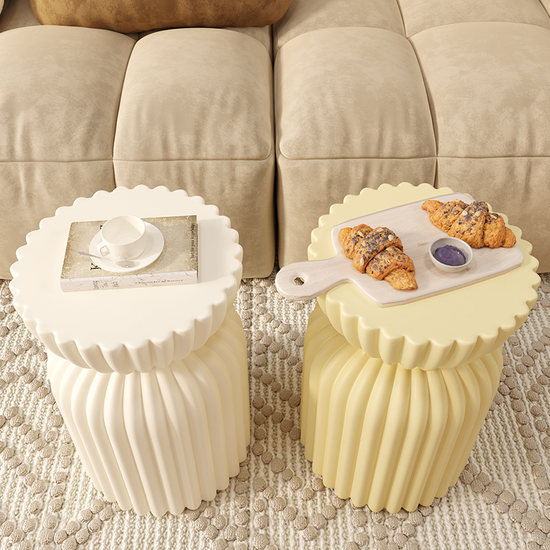 极速奶油风茶几落地摆件家t居客厅沙发边几角几家用装饰品乔迁新