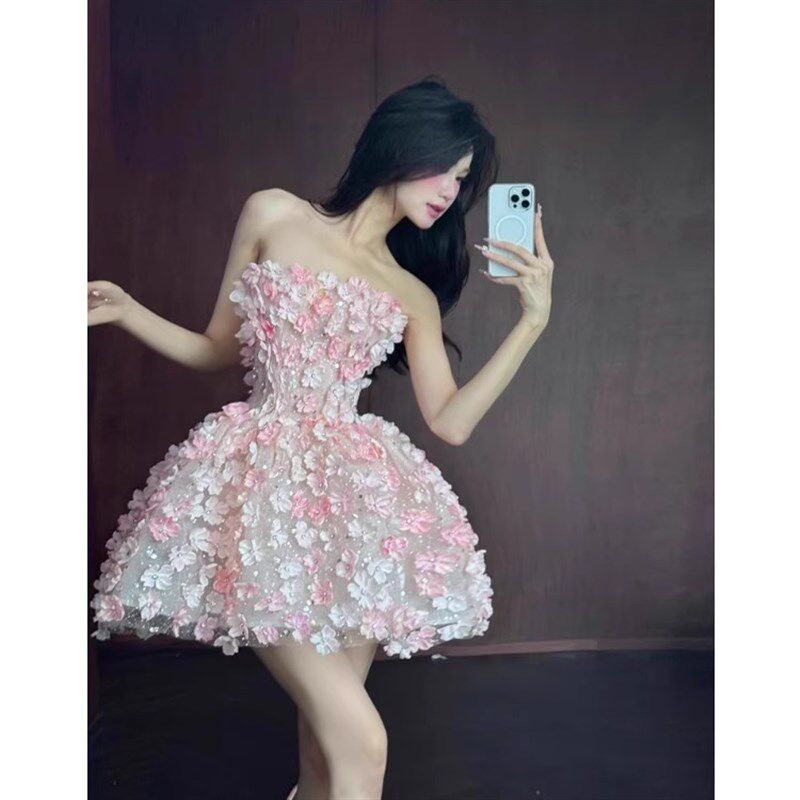 极速抹胸晚礼服2j025新款粉色花朵仙气生日成人礼公主裙新娘晨袍
