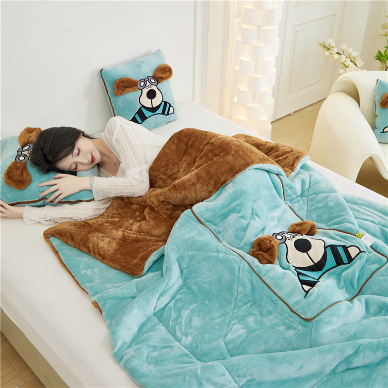 极速加厚暖绒抱枕被子两用二合一2025新J款车用午睡毯子后排折叠