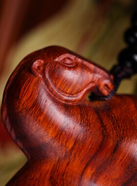 极速犀角紫檀木雕唐马挂件手把玩件红木实木生肖S动物马挂件摆件