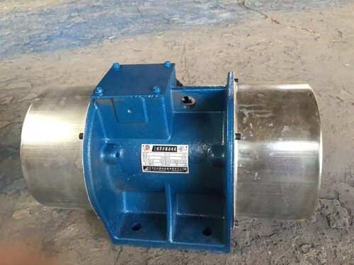 XVM-A 20-4振动电机 380V 新乡XVM卧式20KN三相异步震打器铜芯