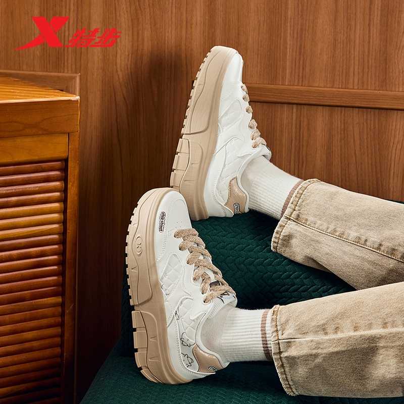 特步卡皮巴拉松饼鞋2024秋冬季新款厚底舒适增高女鞋976418310049