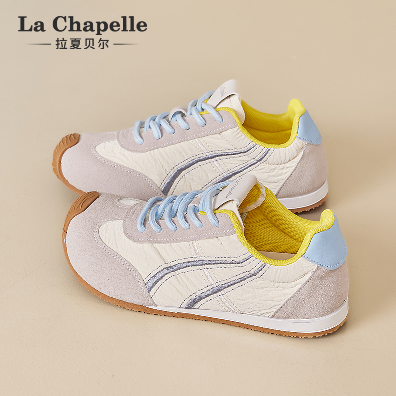 拉夏贝尔透气软底小板鞋新款！