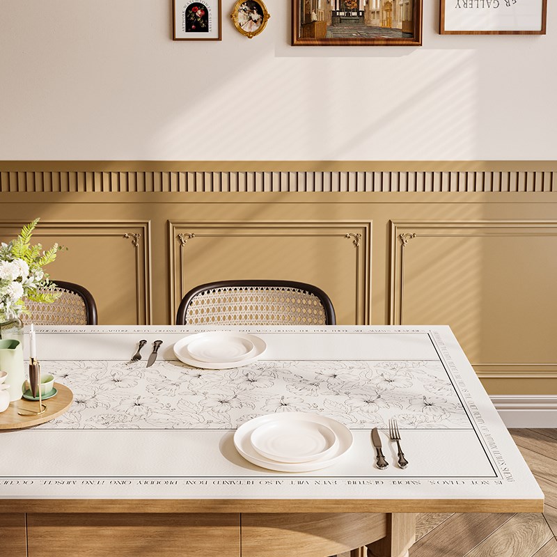 长方形皮革餐桌隔热垫防烫桌布免洗防油防水餐桌垫家用桌垫桌面垫