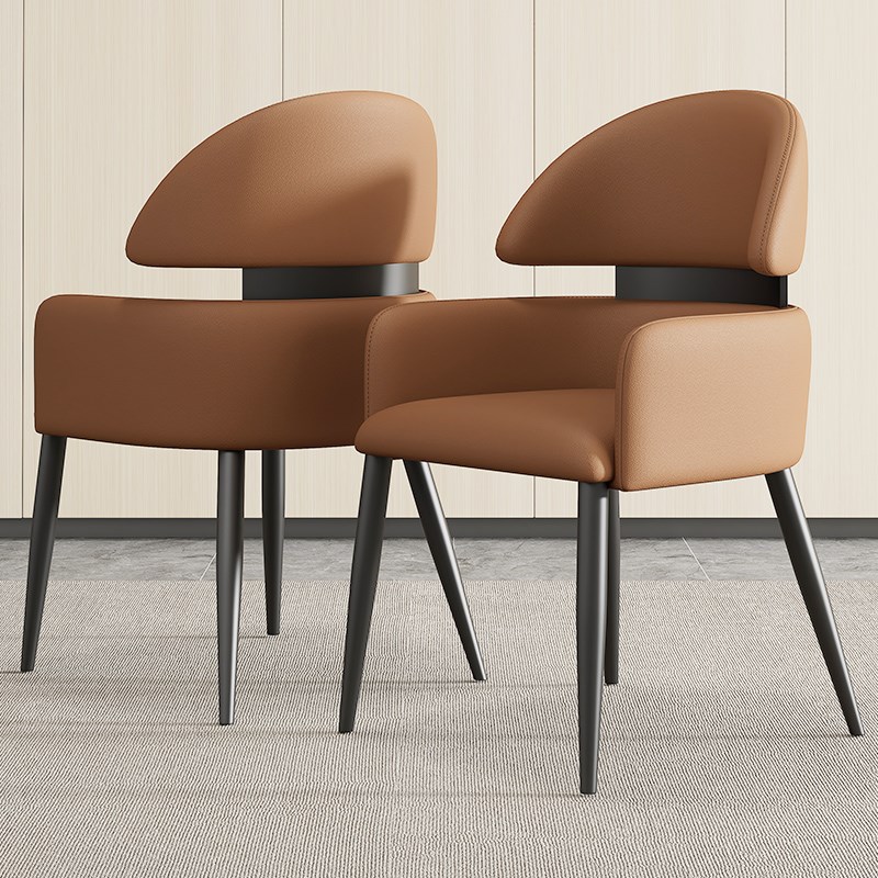 意式餐椅极简2i024新款家用皮艺轻奢酒店餐厅高级感靠背餐桌椅子