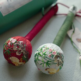 刺绣吉祥纹饰非遗文创手工香锤古法养生锤按摩敲打锤送父母礼物