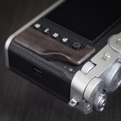 YUWOOD富士GFX100RF木指柄 增加手感 无痕双面胶粘贴设计