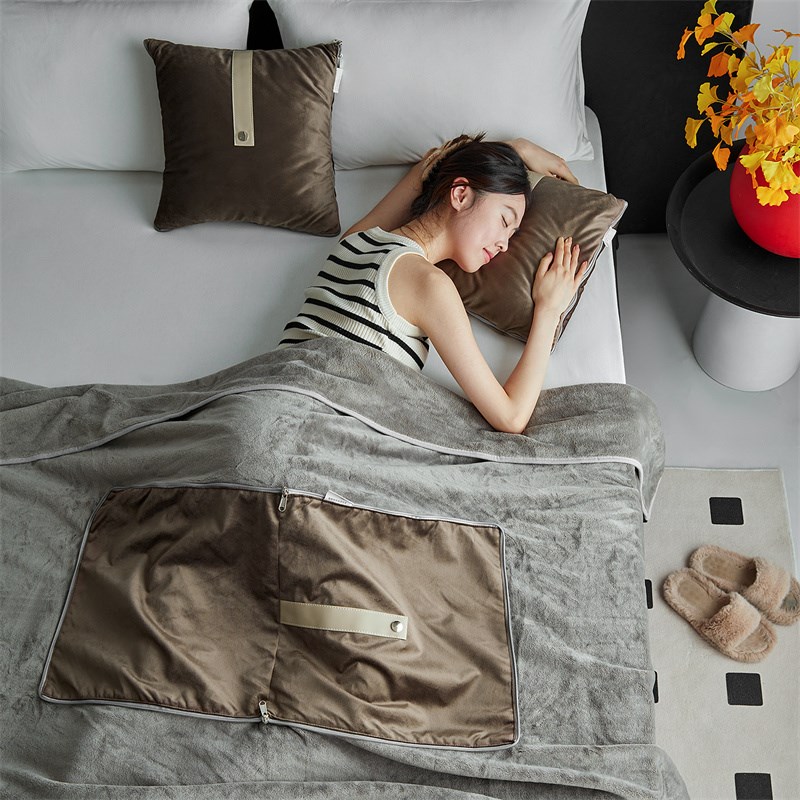 两用车载抱枕被子二合一科技布汽车午睡毯子办公R室靠垫睡觉靠枕