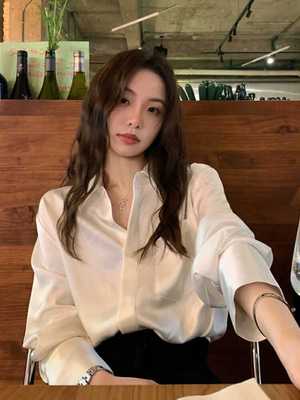 气质超温柔女士粉色法式减龄上衣