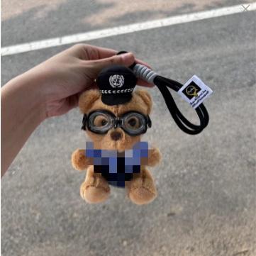 工厂现货交警熊挂件玩偶书包包挂饰机车公仔小号警察毛绒消防小熊