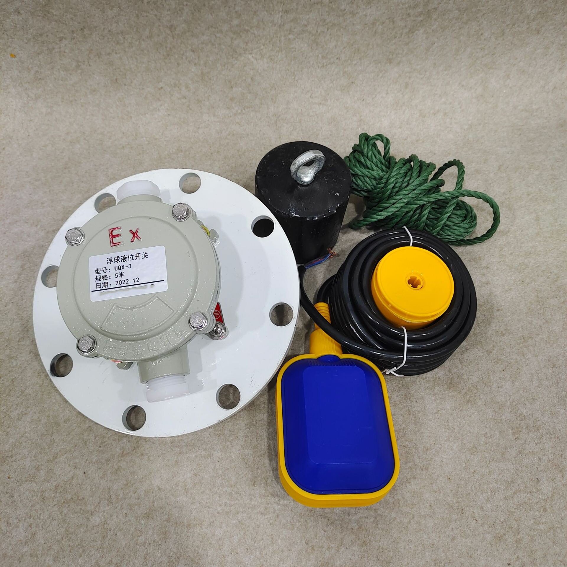 UQK-611污水水塔液位控制开关FYK-221浮球开关耐高温水位控制器