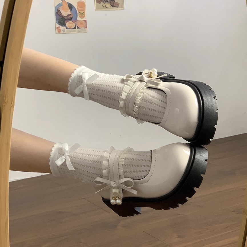 英国DGKP白色厚底小皮鞋女2026春秋新款复古英伦风配裙玛丽珍单鞋