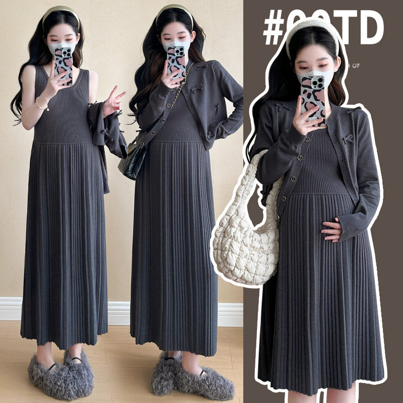 英国DHWA孕妇套装秋冬新款大码针织上衣背心裙打底衫保暖两件套女