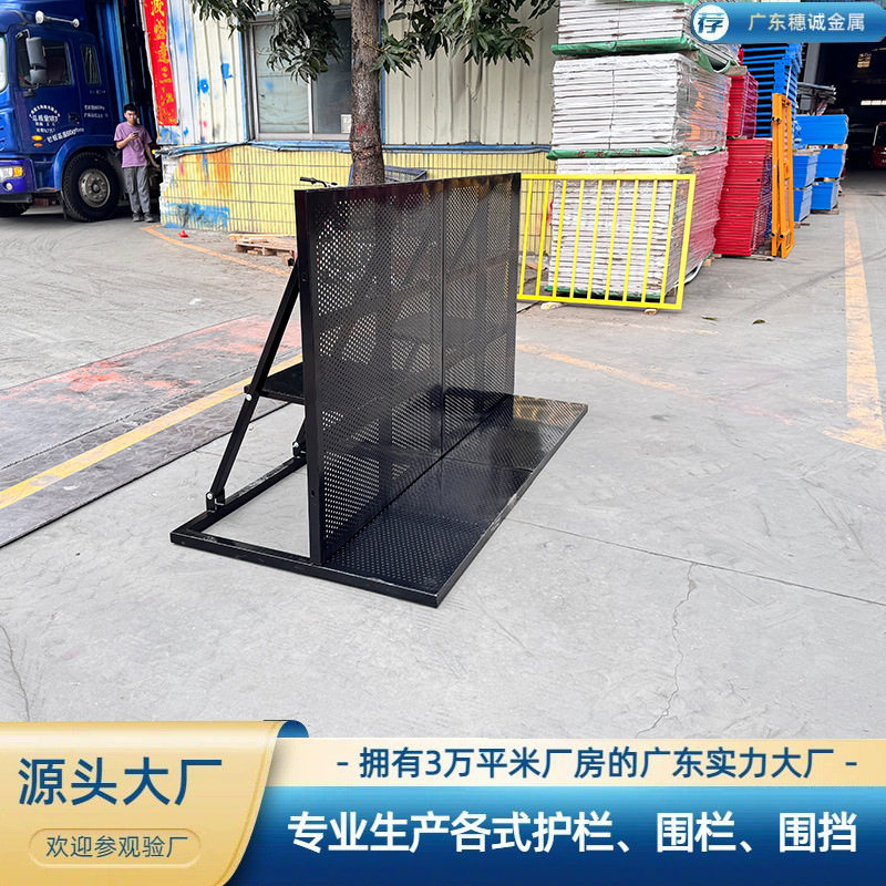 锌钢防爆栏路障防撞栏防爆围栏演唱会防护栏音乐节防爆栏厂家直销