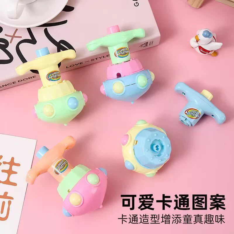 儿童七彩发光音乐旋转莲花陀螺