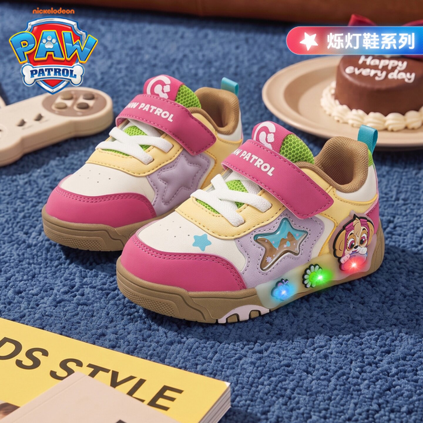 汪汪队皮面防泼水闪光鞋魔术贴