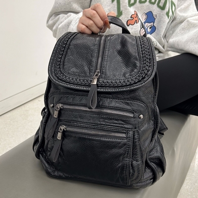 2025新款大容量软皮双肩背包