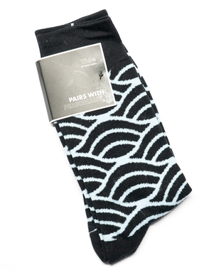 舒适棉质海浪涌动潮汐潮水涌浪图案中筒绅士男袜潮袜SOCK GEEKS