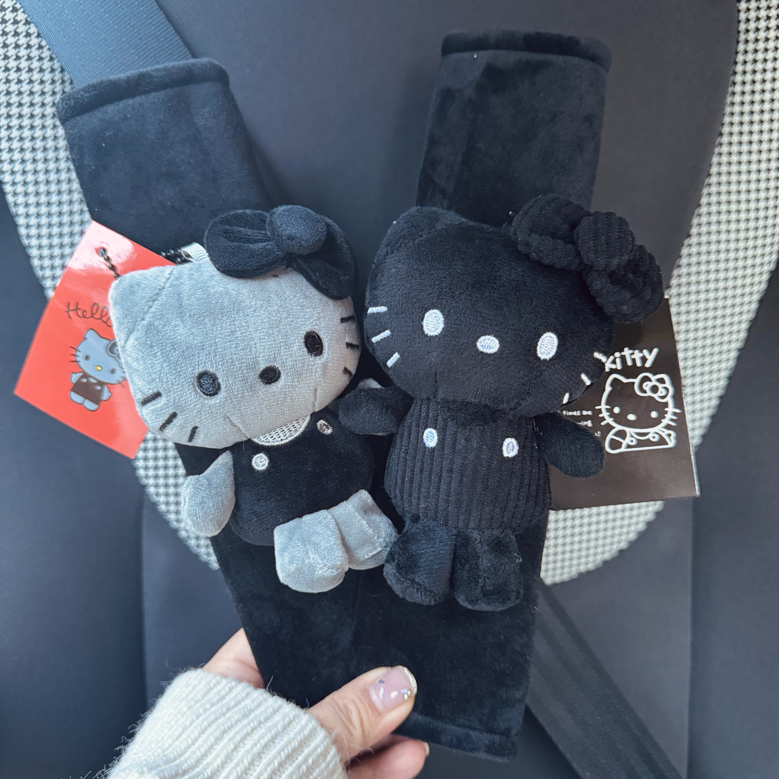 kitty50周年限定全黑凯蒂猫汽车安全带护肩套车内装饰保险带,汽车用品/电子/清洗/改装,手刹套/档把套/套饰套装,淘宝优惠券,粉丝福利购,淘宝优惠卷