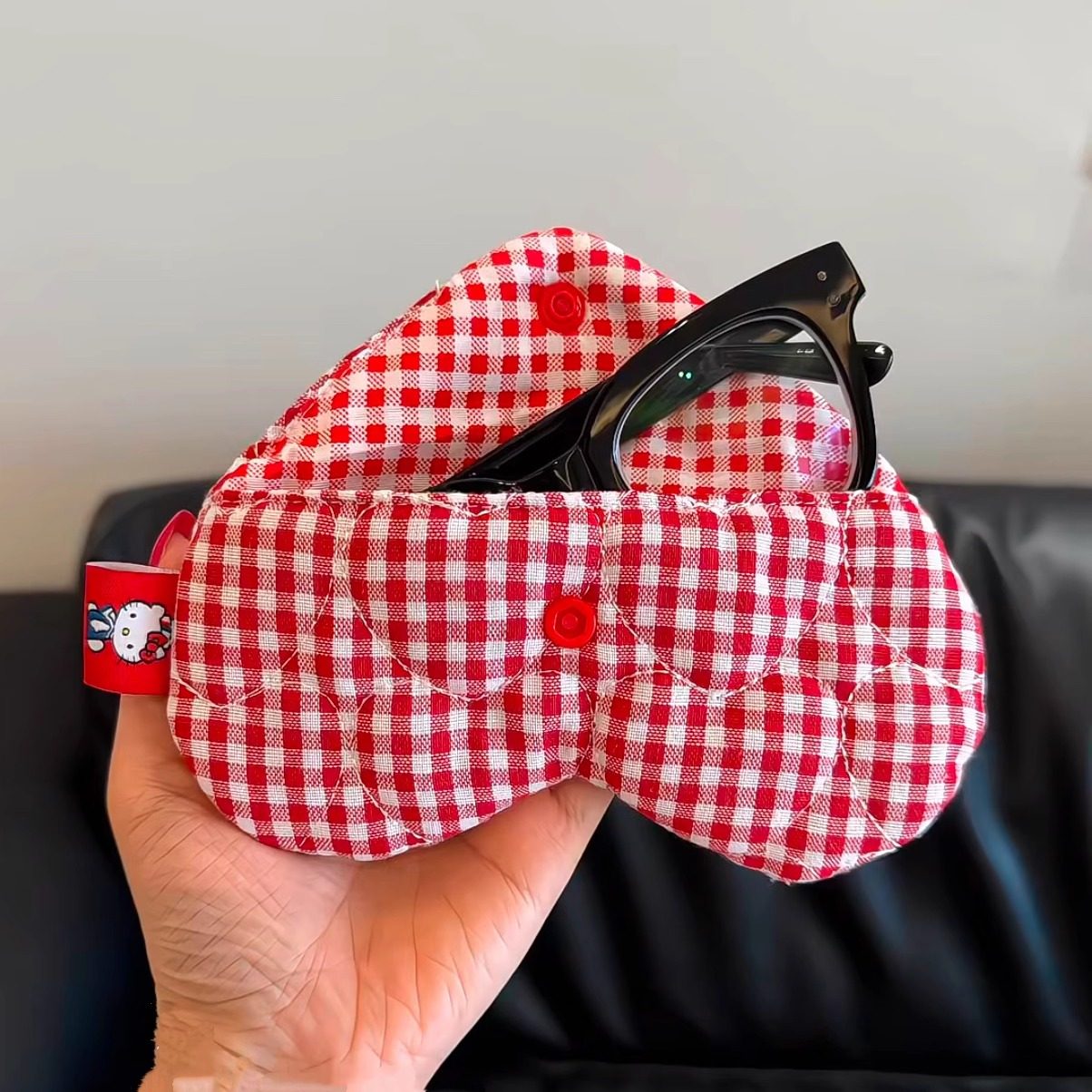 HelloKitty眼镜包复古爱心红格布艺夹棉包学生眼镜便携手工收纳包,收纳整理,眼镜收纳盒,淘宝优惠券,粉丝福利购,淘宝优惠卷