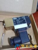 trafag 9M0.2879压力开关不