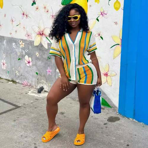 Women'S Colorblock Button Front Top & Shorts Sweater Set