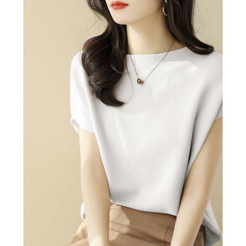 Women'S Plain Round Neck Sweater Knitwear Casual Short