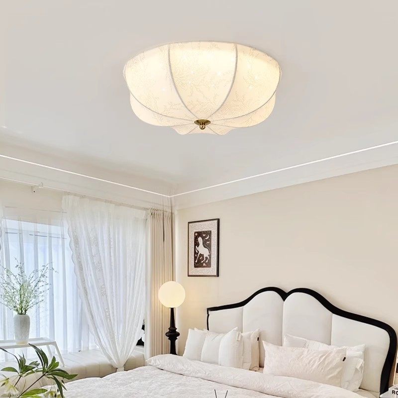 法式复古布艺吸顶灯南洋风中古卧室灯美式衣帽间书房灯玄关阳台灯