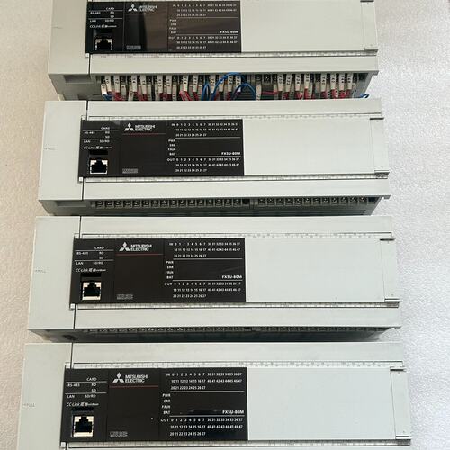 询价9新模块FX5U-80MT/ES，实物拍摄，成色漂亮，功可维修
