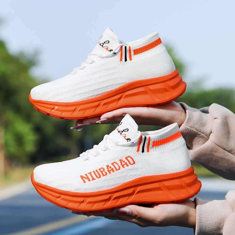 牛霸道运动鞋减震防滑耐磨软底