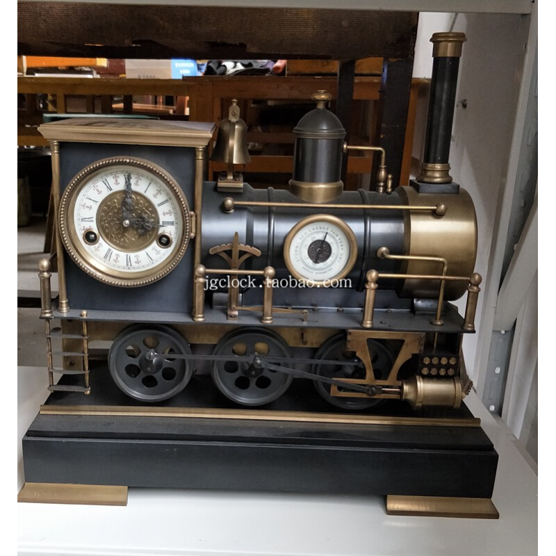 十八世纪工业设计经典机械火车头钟表
