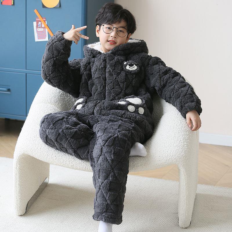 儿童睡衣冬季套装新款珊瑚绒男孩三层夹棉加绒加厚保暖男童家居服