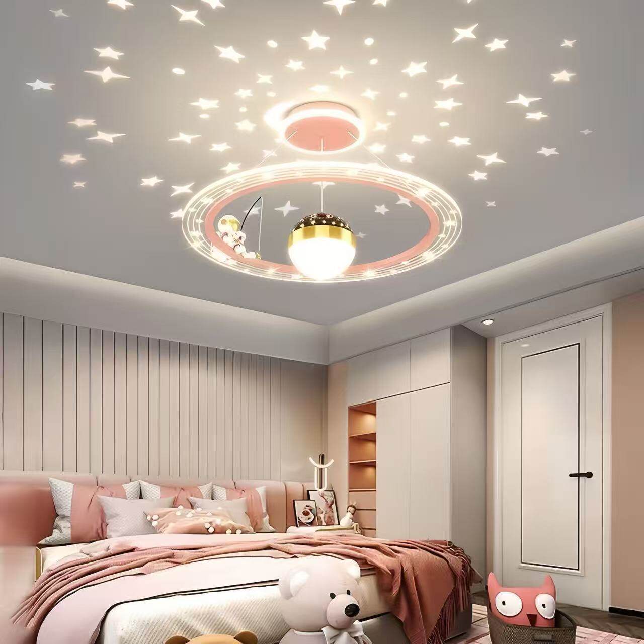 现代简约卧室主灯儿童房吊灯男女孩房间灯具创意太空人卡通灯具