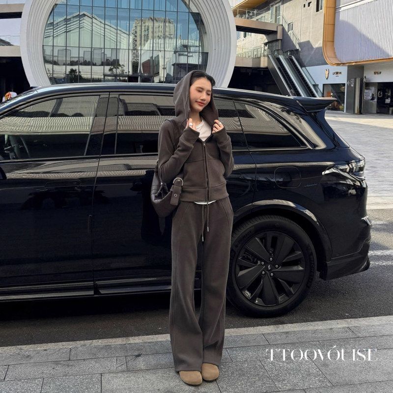 TTOOVOUIS早春新款2420松紧腰卫