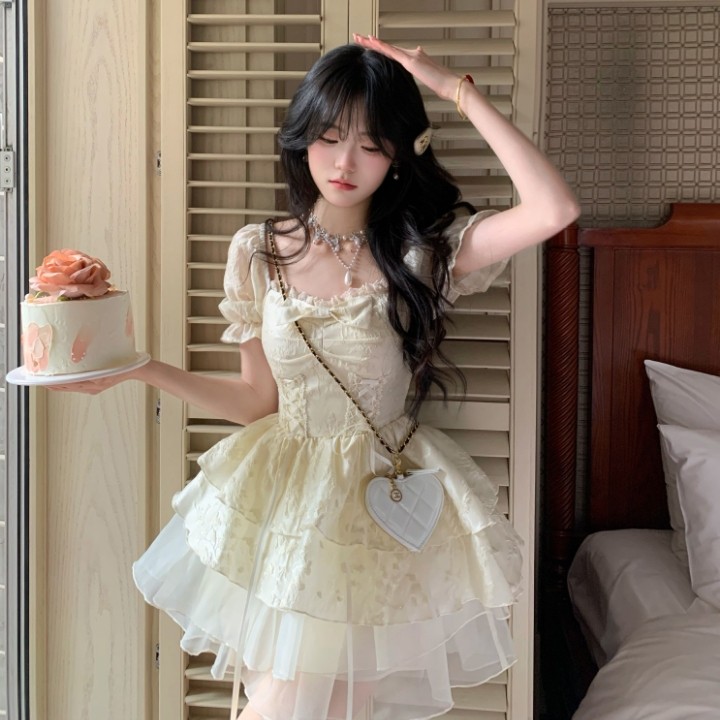 公主风提花蝴蝶结少女感欧根纱蓬蓬连衣裙春夏