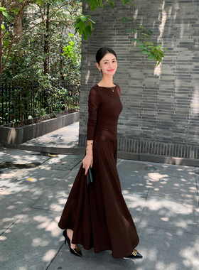 Maven Lin 优雅不过时 极简黑色长袖连衣裙女气质柔软收腰针织裙