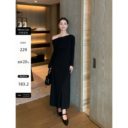 Maven Lin 黑色气质一字肩连衣裙女秋冬长袖斜肩设计感打底长裙