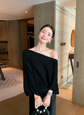 Maven Lin 莱赛尔羊毛 斜肩蝙蝠袖针织衫女优雅宽松一字领上衣