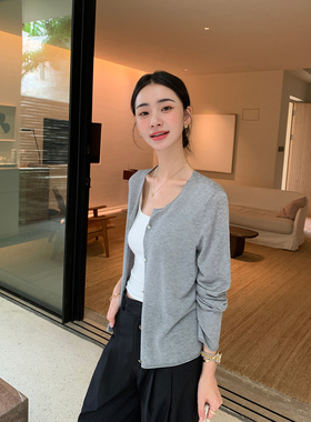 Maven Lin 灰色银丝薄款针织开衫上衣女基础款宽松微透长袖防晒衫